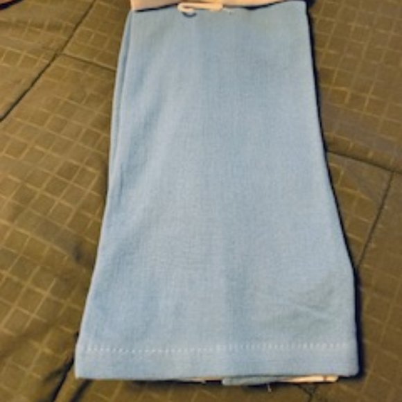 Set of 3 Eight days of treats Chanukah dachshund dish towels - Picture 4 of 6